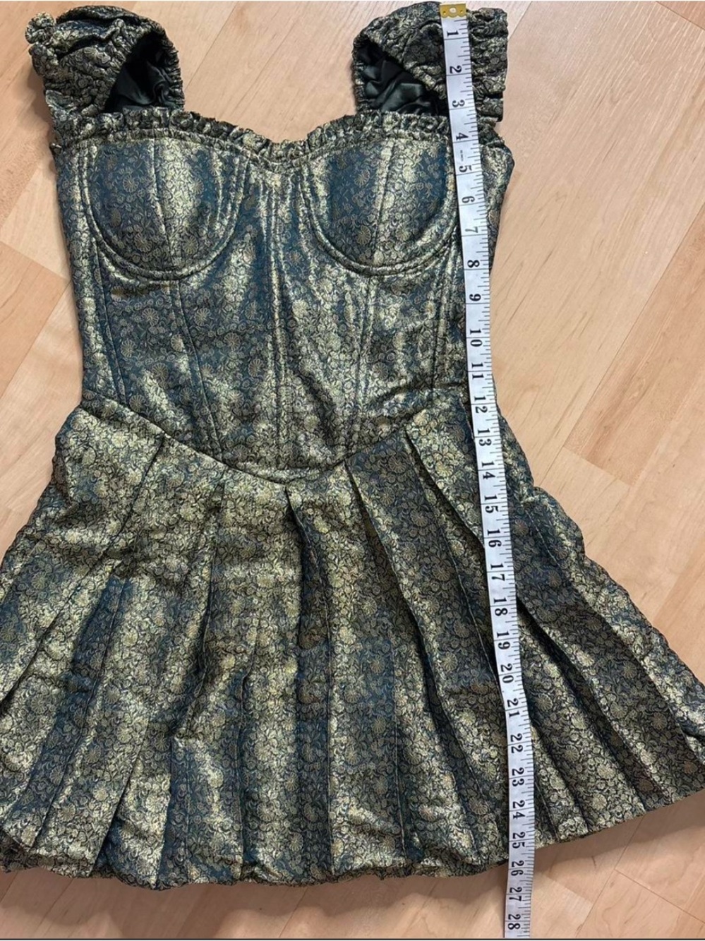SVARINI PUFF RANI DRESS - Picture 6 of 8